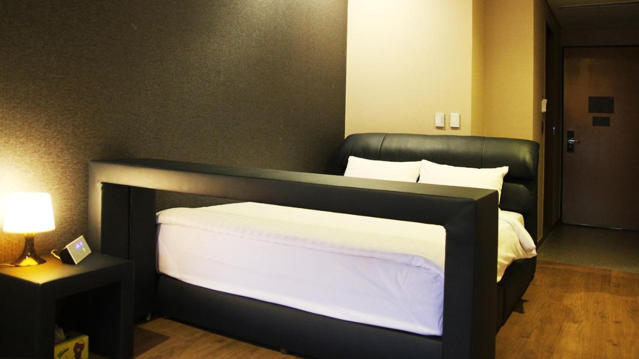 Mohenic Hotel Seoul Myeongdong Exterior foto